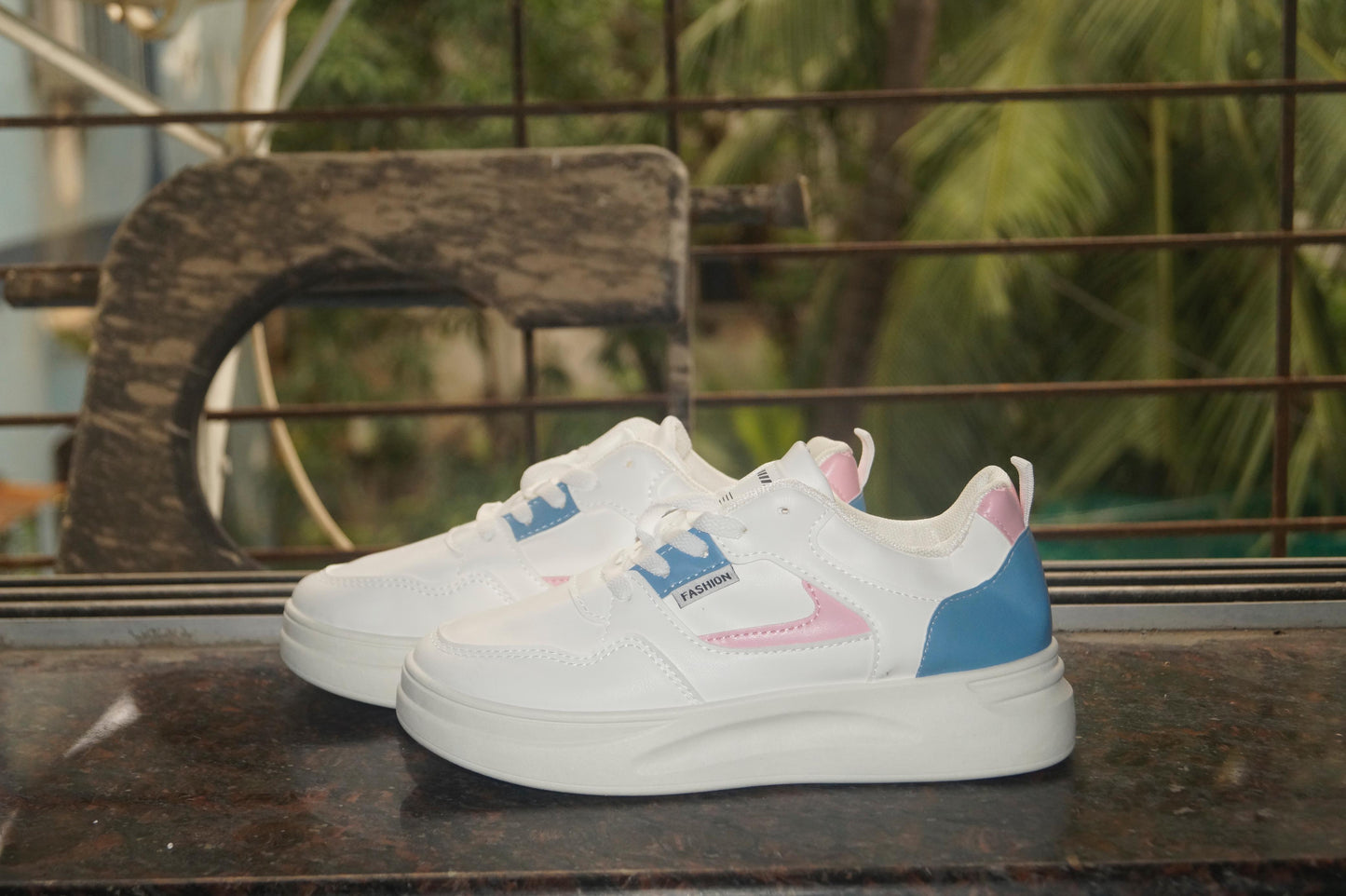 Estoreoxpress women casual sneakers