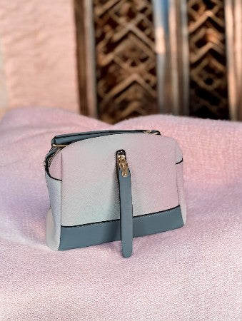 Estoreoxpress multicolour makeup pouches.
